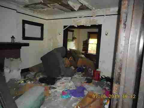 3337 Taylor (10)_m.jpg